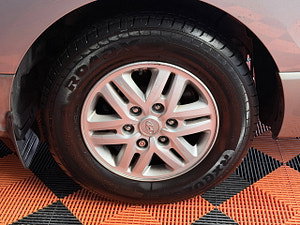 Hyundai I800 thumbnail