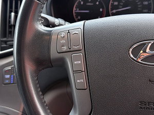 Hyundai I800 thumbnail