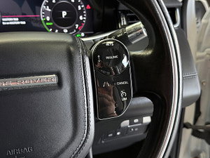 Land Rover Range Rover Evoque thumbnail