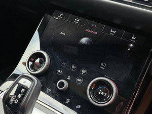 Land Rover Range Rover Evoque thumbnail