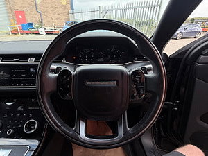 Land Rover Range Rover Evoque thumbnail