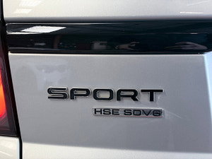 Land Rover Range Rover Sport thumbnail
