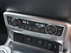 Mercedes-Benz X Class thumbnail