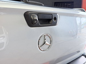 Mercedes-Benz X Class thumbnail