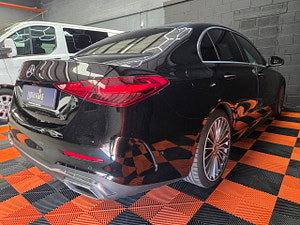 Mercedes-Benz C Class thumbnail