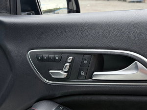 Mercedes-Benz CLA thumbnail