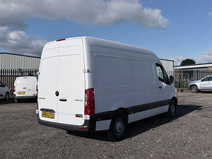 Mercedes-Benz Sprinter thumbnail