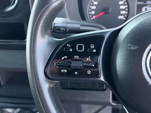 Mercedes-Benz Sprinter thumbnail