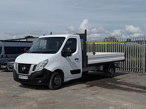 Nissan NV400 thumbnail