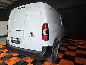 Peugeot Partner thumbnail