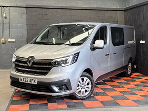 Renault Trafic thumbnail