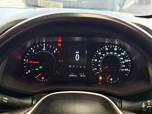 Renault Trafic thumbnail