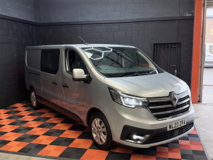 Renault Trafic thumbnail