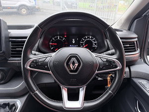 Renault Trafic thumbnail