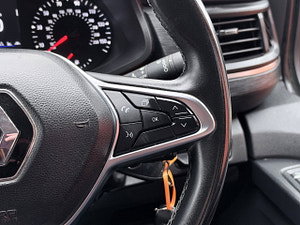 Renault Trafic thumbnail