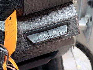 Renault Trafic thumbnail