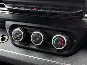 Renault Trafic thumbnail