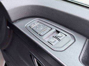 Renault Trafic thumbnail