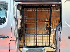Renault Trafic thumbnail