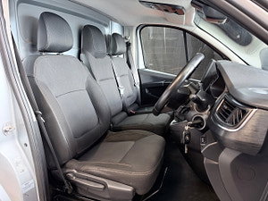 Renault Trafic thumbnail