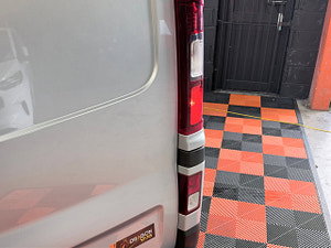Renault Trafic thumbnail