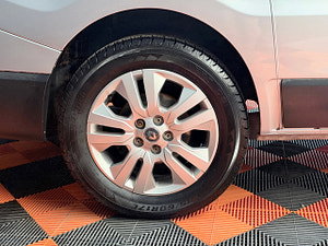 Renault Trafic thumbnail