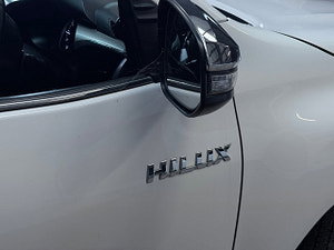Toyota Hilux thumbnail