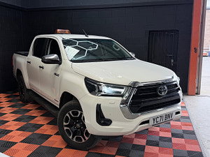 Toyota Hilux thumbnail