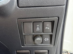 Toyota Hilux thumbnail