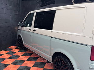 Volkswagen Transporter thumbnail