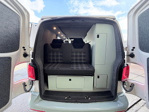 Volkswagen Transporter thumbnail