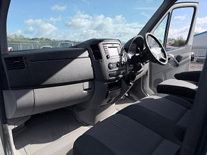 Volkswagen Crafter thumbnail