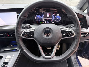Volkswagen Golf thumbnail