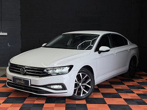 Volkswagen Passat thumbnail