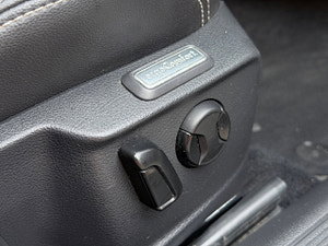 Volkswagen Passat thumbnail
