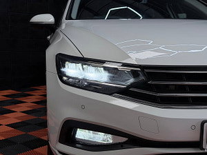 Volkswagen Passat thumbnail