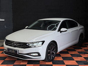 Volkswagen Passat thumbnail