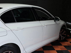 Volkswagen Passat thumbnail