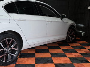 Volkswagen Passat thumbnail