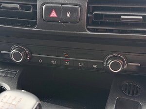 Vauxhall Combo thumbnail