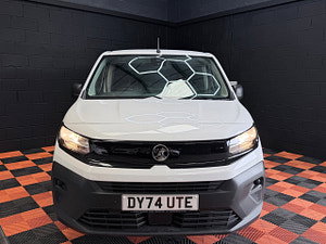 Vauxhall Combo thumbnail