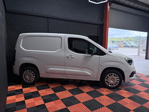 Vauxhall Combo thumbnail