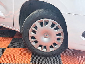 Vauxhall Combo thumbnail