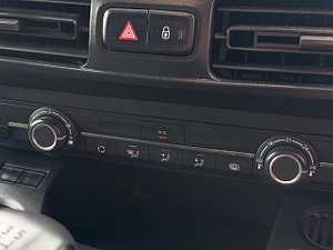 Vauxhall Combo thumbnail