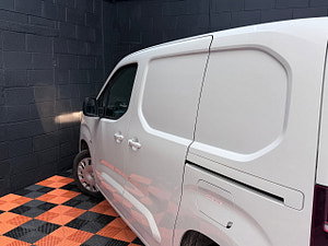 Vauxhall Combo thumbnail
