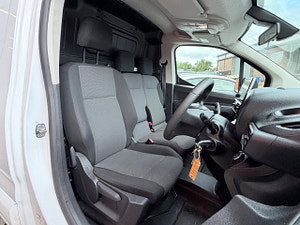 Vauxhall Combo thumbnail