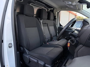 Vauxhall Vivaro thumbnail
