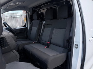 Vauxhall Vivaro thumbnail