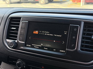 Vauxhall Vivaro thumbnail