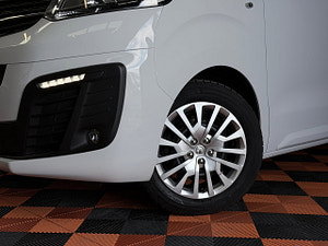 Vauxhall Vivaro thumbnail
